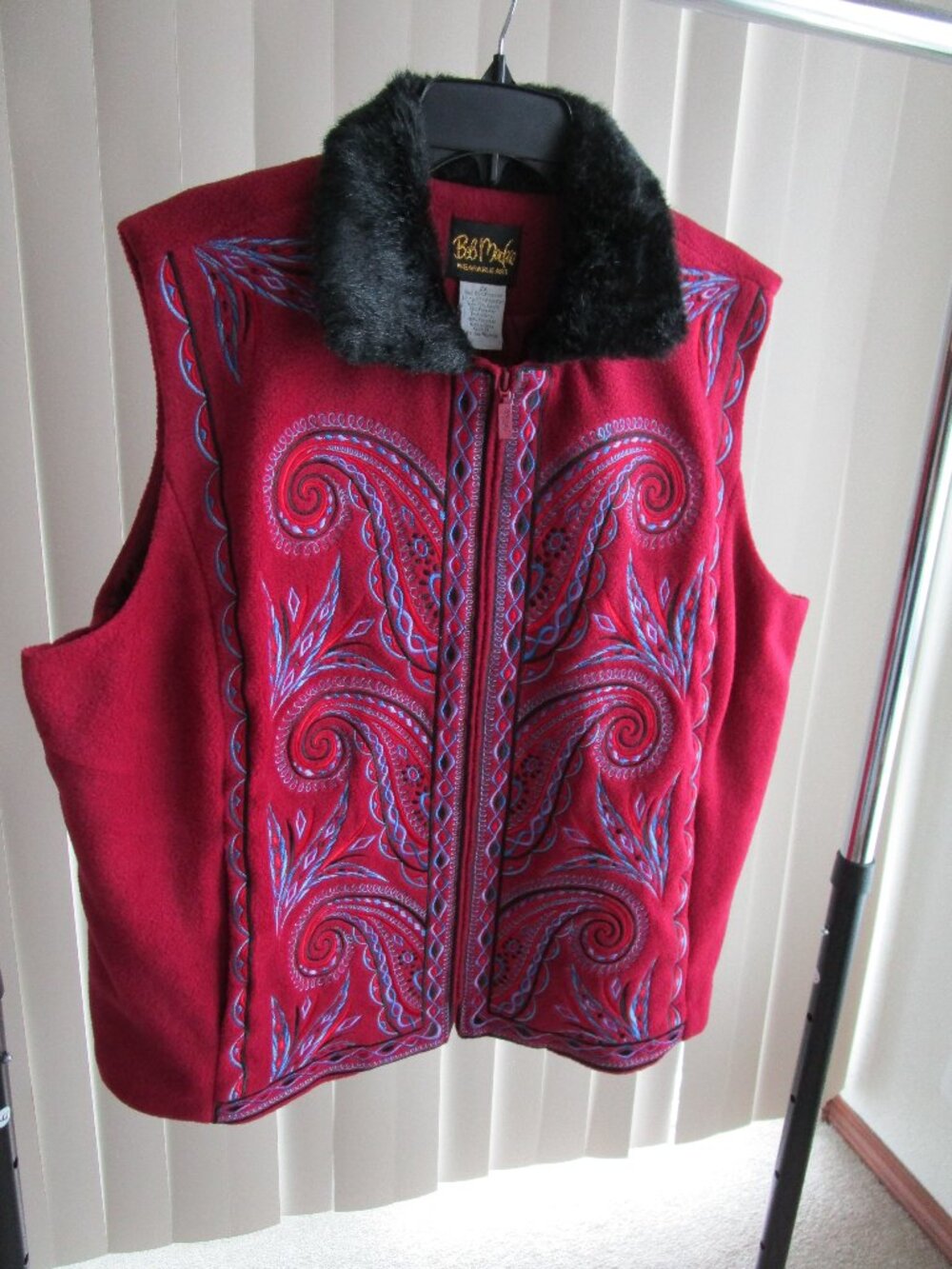 Bob Mackie Fleece Vest embroidered front woman 2X - red/black/blue